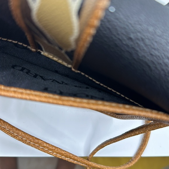 Authentic Leonard Paris N.C. 19294 sling Bag crossbody bag Made in Italy - Picture 11 of 12